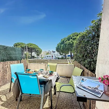 Lägenhet Le Quai Aux Fleurs-8 By Interhome *